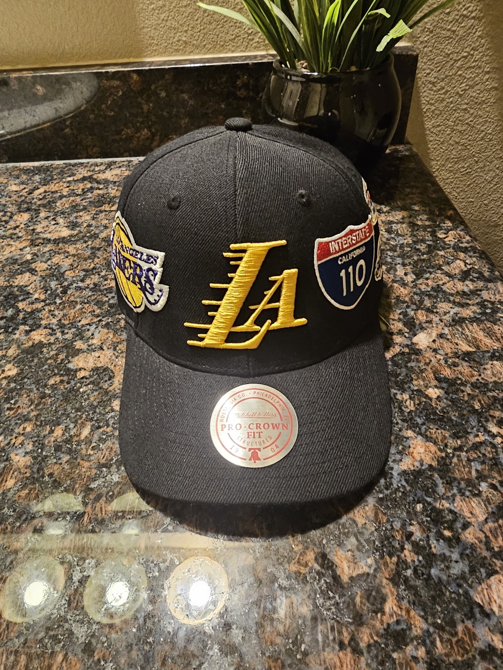 Mitchell & Ness Los Angeles Lakers Black and Gold Patch Cap